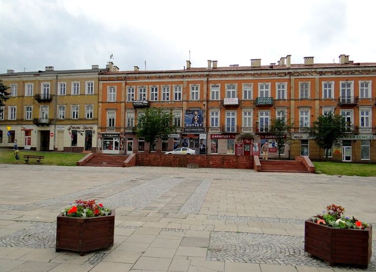 Kielce. Pod placem Wolności powstanie podziemny parking i schron