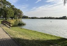 Suwałki. Rusza budowa pieszo-rowerowej kładki nad Czarną Hańczą