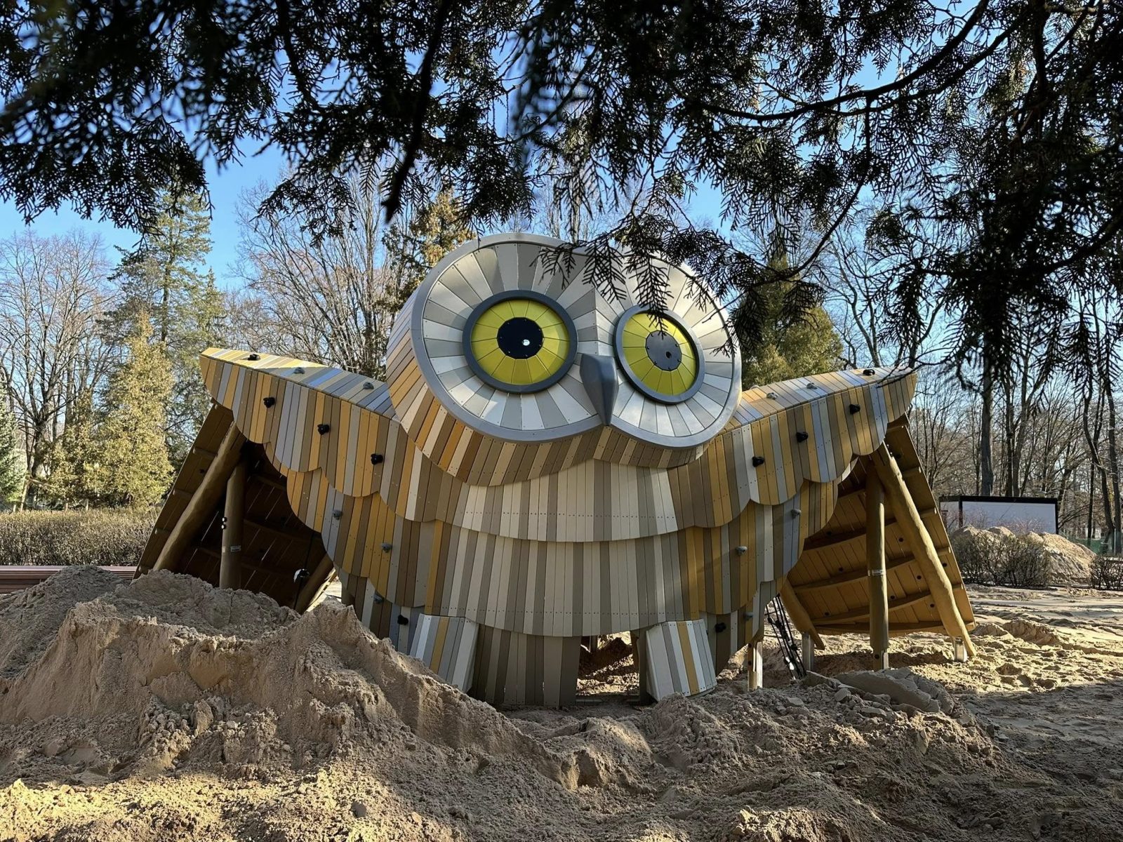 Wielka sowa ląduje w Parku Planty – Białystok z nowym placem zabaw