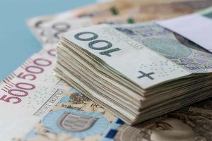 Orlen. Wynagrodzenia zarządu, w tym prezesa, zostaną obniżone o ok. 13%