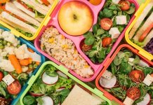 Mikroplastik z opakowań przedostaje się do jedzenia