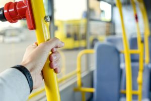 Rekompensaty za usługi transportu publicznego a VAT