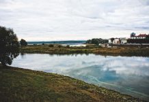Powodzie błyskawiczne powodują, że z niepozornej rzeczki robi się piekło