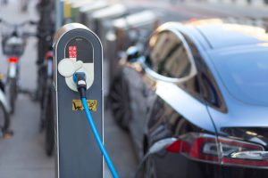 W sierpniowe weekendy tańsze ładowanie elektryka w Sosnowcu i Gliwicach