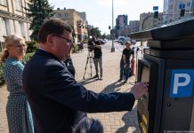 Nowe parkomaty w Białymstoku – 200 urządzeń z dotykowym ekranem i blikiem