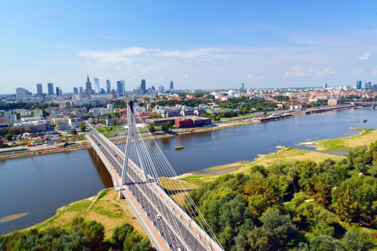 Warszawa. Aktywiści przeciw piaskarniom i budowie progu spiętrzającego na Wiśle