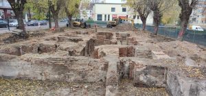 Miasto na granicy i w zawieszeniu – Braniewo marzy o odbudowie ratusza
