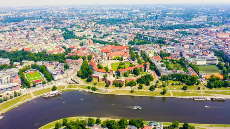 Dodatkowe 500 mln złotych na osiedla. Kraków ogłasza „Pakt dla krakowskich osiedli”