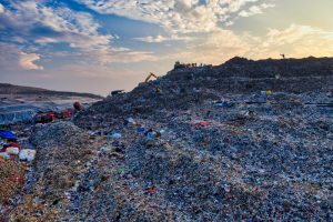Recykling to za mało – czas naprawdę zamknąć obieg