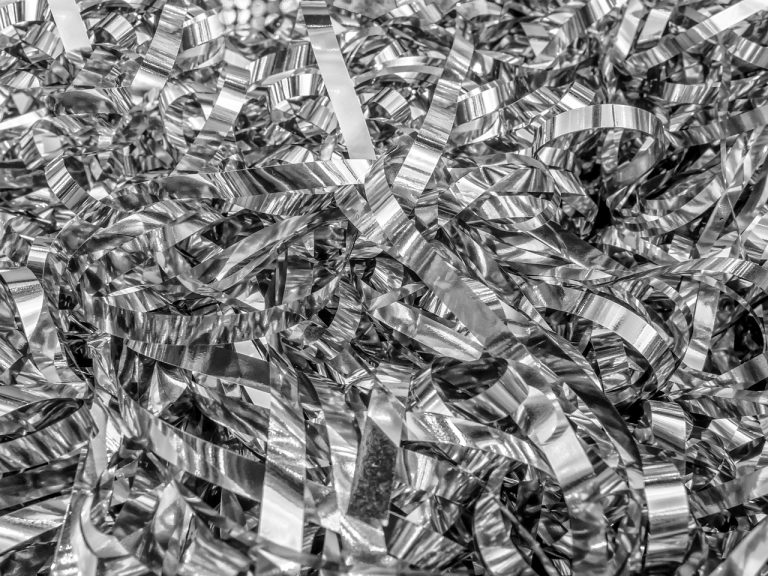 KAS zatrzymała ponad 37 ton nielegalnego złomu aluminium z Niemiec