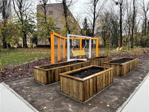 Nowy park kieszonkowy na Sikorniku. Mały, zielony i dokładnie taki, jakiego potrzebowali mieszkańcy