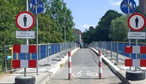 Oświęcim z unijnym wsparciem przebuduje kładkę pieszo-rowerową w centrum miasta