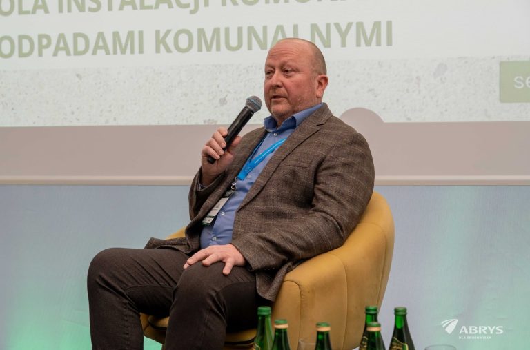 Inwestować czy oszczędzać? Co spółki komunalne powinny robić w niespokojnych czasach? [WIDEO]