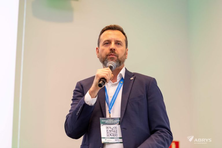 Trwa wielki kryzys branży recyklingu tworzyw sztucznych. W 3 lata zbankrutowało 30% zakładów [WIDEO]