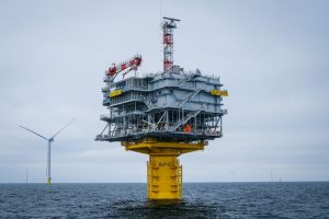 Zamontowano już wszystkie fundamenty farmy wiatrowej Baltic Power. Prąd jeszcze w tym roku