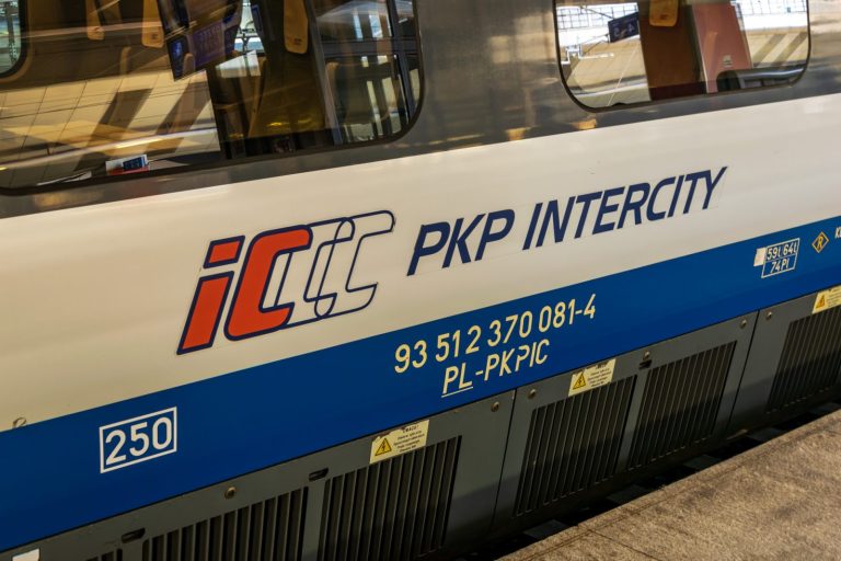 PKP Intercity: nowe wagony z Cegielskiego trafią do spółki w 2027 r.