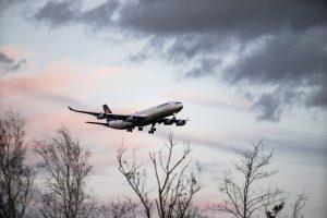 RDOŚ pozwala na budowę nowego pasa startowego na krakowskim lotnisku