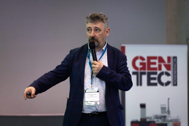 Prof. Jacek Dach (UPP): Chińczycy mają autobusy i taxi na bioCNG z odpadów