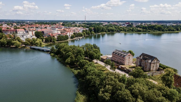 Ełk. Ponad 80% ankietowanych za ograniczeniem nocnej sprzedaży alkoholu