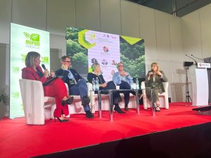 Daleko od unijnych celów. Eksperci rozmawiają o poziomach recyklingu podczas Targów EKOTECH w Kielcach