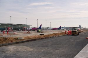Jest umowa na projekt rozbudowy terminalu Portu Lotniczego Wrocław