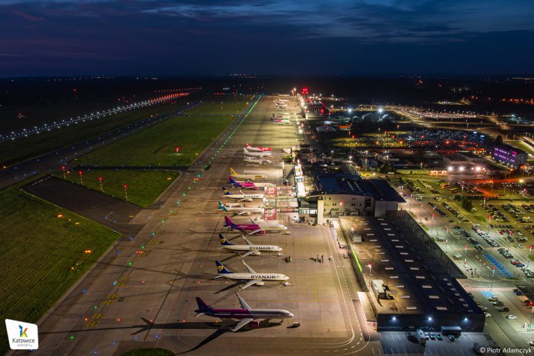 Będzie nowy terminal cargo na lotnisku w Katowicach. Jest umowa z zagraniczną firmą kurierską