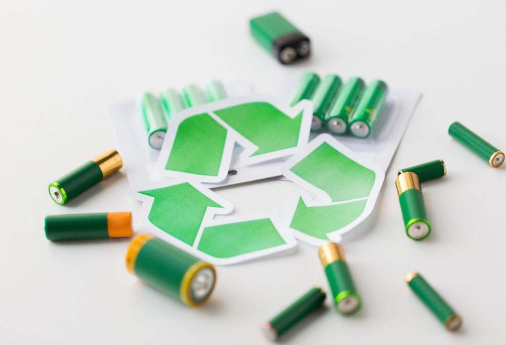 Zagraniczni recyklerzy baterii nie zaczekają na Polskę