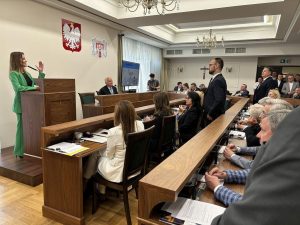 Szczecin: radni chcą wstrzymania WZ dla bazy paliw w Podjuchach