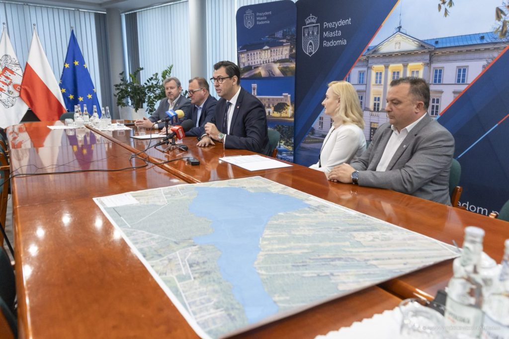 Radom. Powstanie wielofunkcyjny zbiornik wodny w zlewni rzeki Pacynki