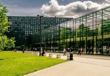 Ciepło z serwerów Politechniki Wrocławskiej trafi do sieci ciepłowniczej