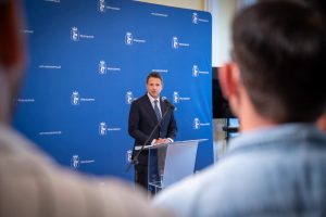 Dwie wiceprezydentki Warszawy tracą pracę. Politycy poza miejskimi spółkami?