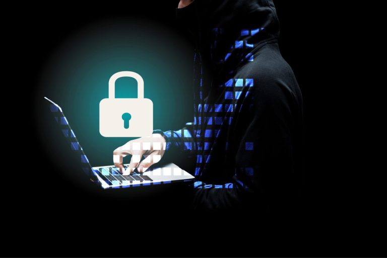 Gawkowski: ponad 3 mld zł na cyberbezpieczeństwo samorządów