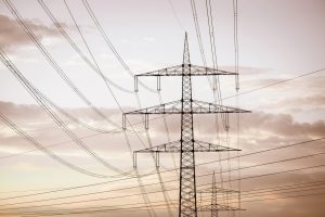 Upały zagrażają energetyce. PSE znów ogłasza przywołanie na rynku mocy
