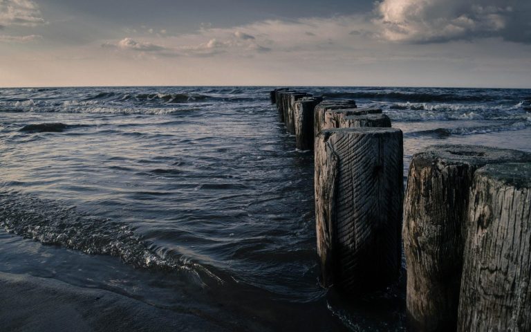 Woda w Bałtyku na wszystkich kąpieliskach nadaje się do kąpieli
