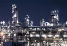Emisje przemysłu petrochemicznego mogą wzrosnąć o połowę do 2050 r.