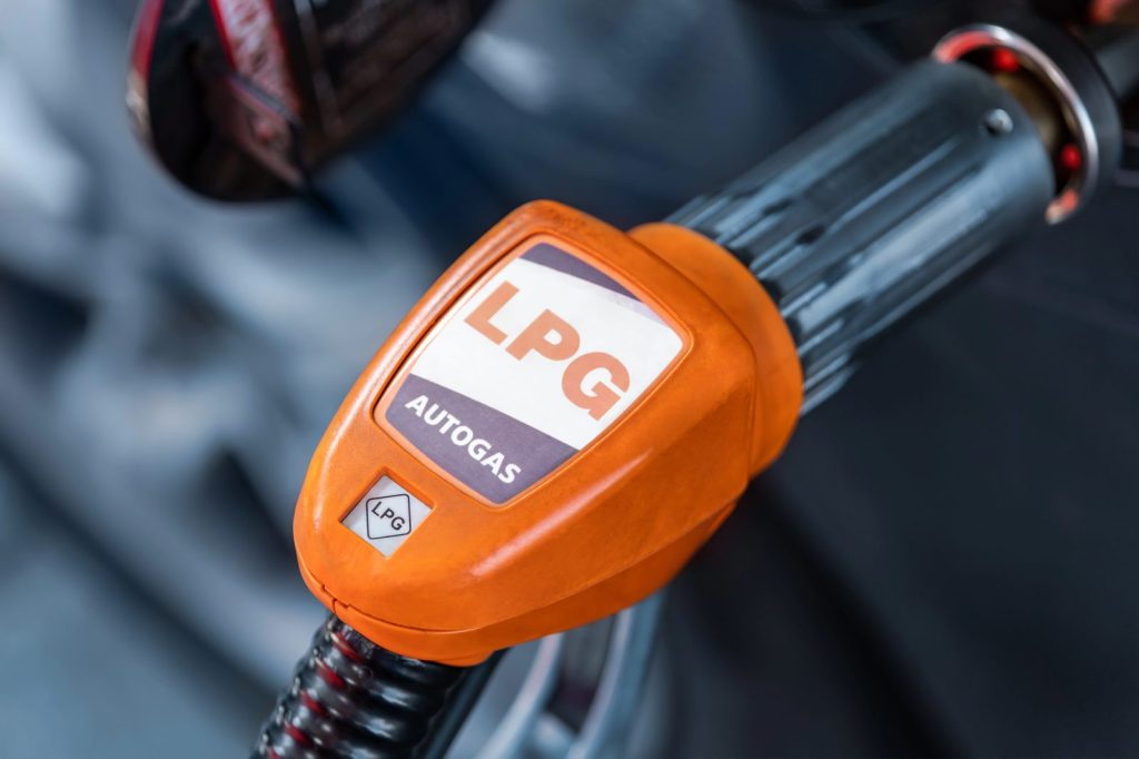 Motyka: nie planujemy rozszerzenia pakietu CPN na autogaz